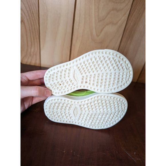 Crocs CitiLane Roka Slip On Sneaker Shoes‎ Perforated Green Size C7 7.5 Toddler - Picture 8 of 9